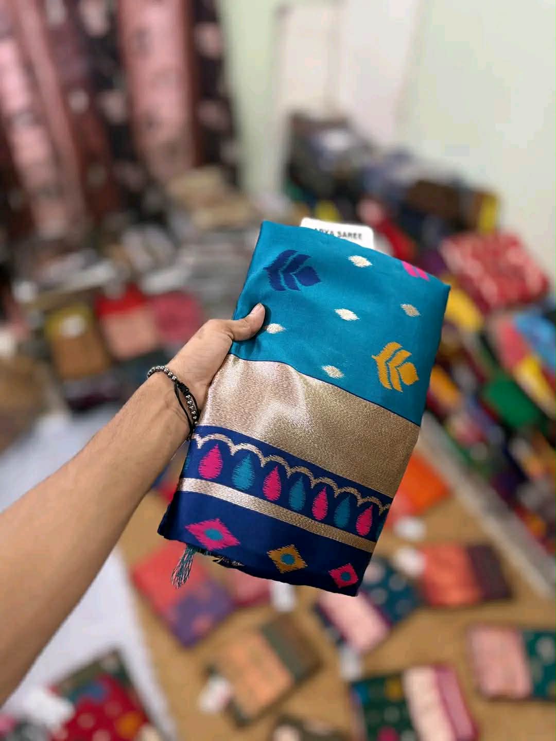 Product Image Loading...